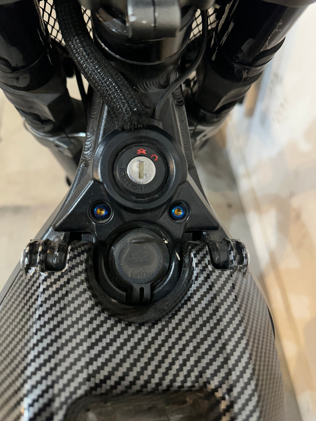 Surron/ERP/MX3,4,5 Igntion titanium bolts